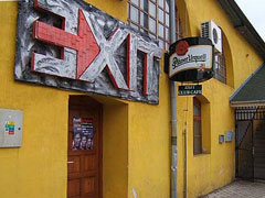 Exit Club